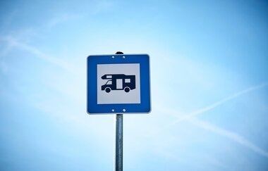 Wohnmobilstellplatz beim Freibad | Güglingen | © TMBW