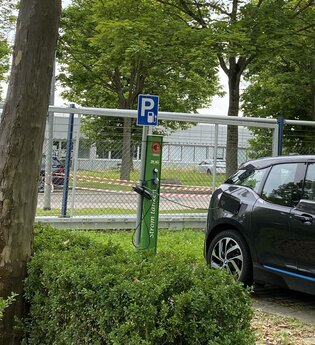 Ladestation für Elektrofahrzeuge und E-Bike