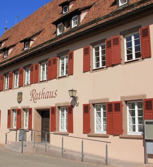 Rathaus Maulbronn - Historisches Gebäude im Klosterhof